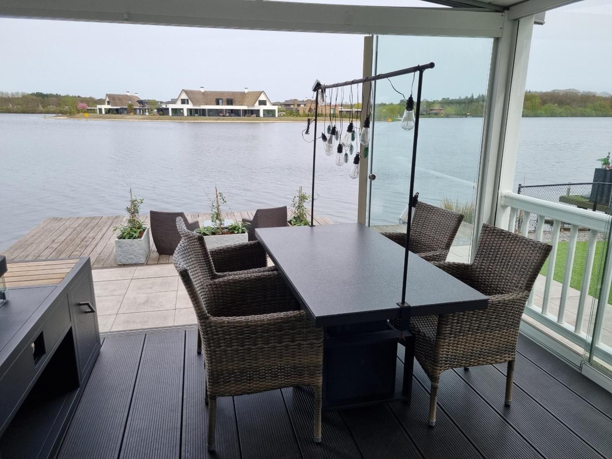 Vakantiepark Klein Vink - Boulevard 27 อาร์เซิน ภายนอก รูปภาพ